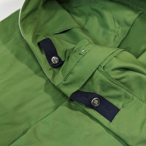 Nike Dri-Fit Legging Capris Knee Length Shorts Green Women Size XL (16-18) - Picture 4 of 6